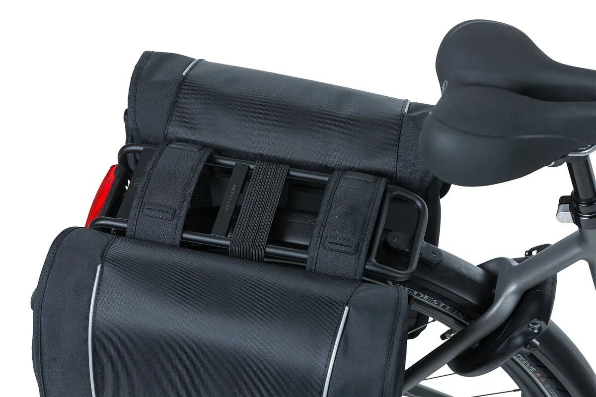 Basil Doppelpacktasche Sport Design, 35x14,5x43cm, 32ltr 2 Basil Doppelpacktasche Sport Design, 35x14,5x43cm, 32ltr – Bild 2