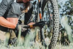 Lezyne Minipumpe Grip Drive HV 18,6 Cm / Schwarz 16 Lezyne Minipumpe Grip Drive HV 18,6 Cm / Schwarz -e-bikes4you 452100039 07