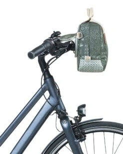 Basil Lenkertasche Boheme City Bag, 32x12x31cm, 8ltr 35 Basil Lenkertasche Boheme City Bag, 32x12x31cm, 8ltr -e-bikes4you 9af367c4 ccdc 42d4 848e 47dff4e08b99 1