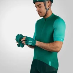 Endura FS260-Pro Adrenaline Race Cape II -e-bikes4you r e9106ge w1