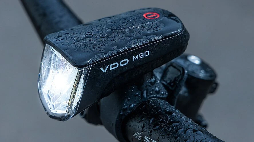 VDO EcoLight M90 Set USB Akku-Lichtset Mit Bremslichtautomatik 1 VDO EcoLight M90 Set USB Akku-Lichtset Mit Bremslichtautomatik